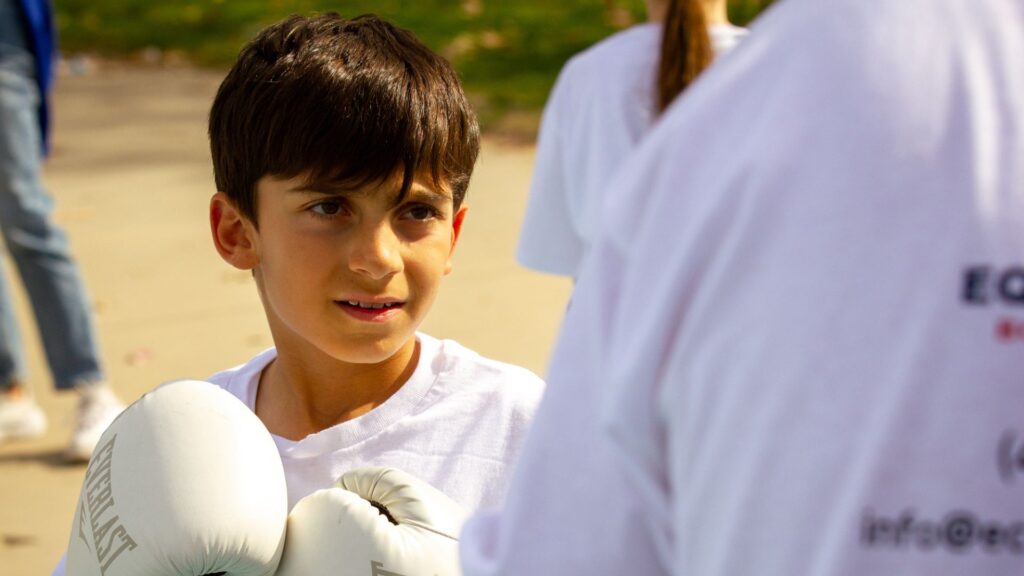 Youth Boxing Program: Teaching Teens How to Roll with the Punches the psychological benefits of boxing for youth mental clarity
